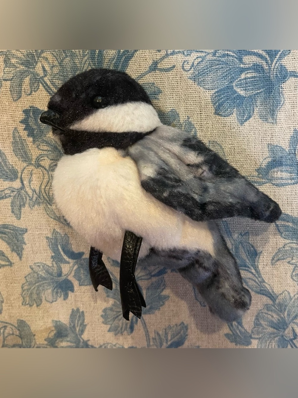 Folkmanis Mini Chickadee Bird Finger Puppet Plush